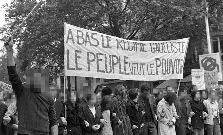 Pancarte « A BAS LE REGIME GAULLISTE LE PEUPLE VEUT LE POUVOIR », Paris (75), 24 mai 1968