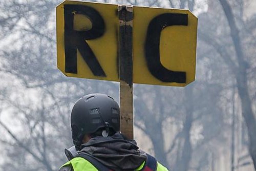 Pancarte « RIC », Bordeaux (33), 29 décembre 2018