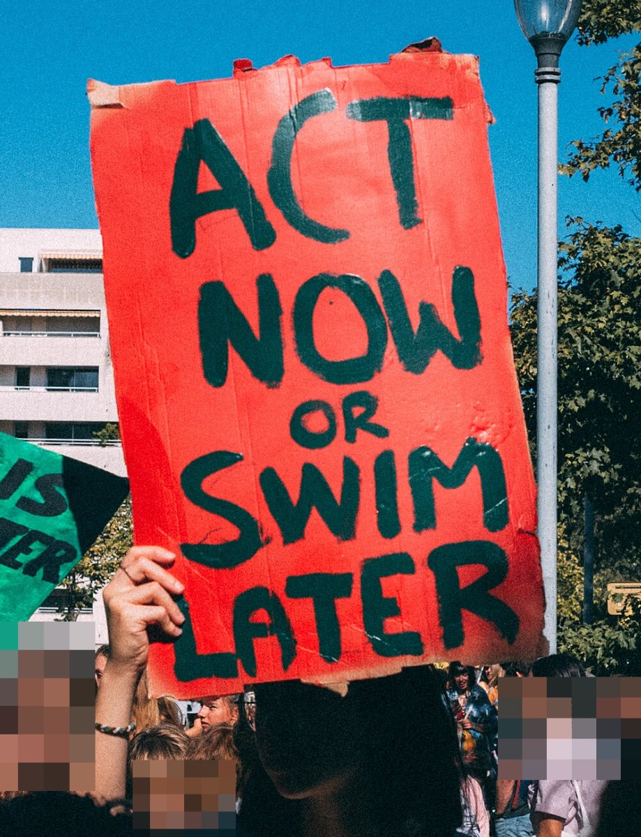 Pancarte « ACT NOW OR SWIM LATER », Paris (75), 20 septembre 2019