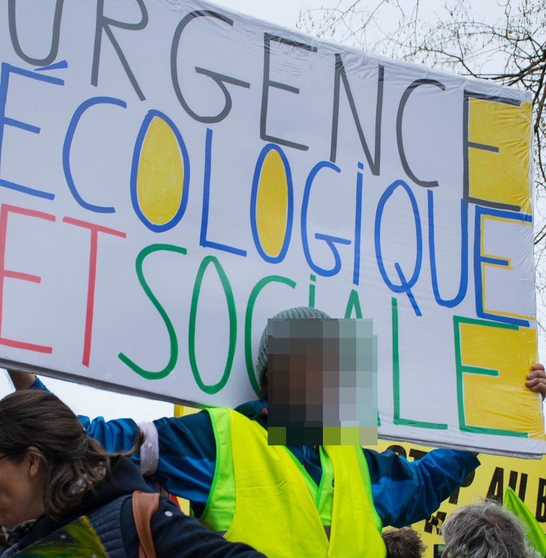 Pancarte « URGENCE ÉCOLOGIQUE ET SOCIALE », Paris (75), 8 décembre 2018
